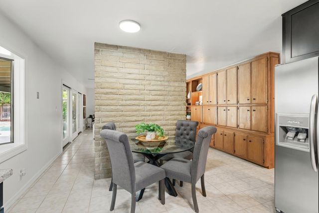3241 Clairidge Way, Sacramento, CA 95821