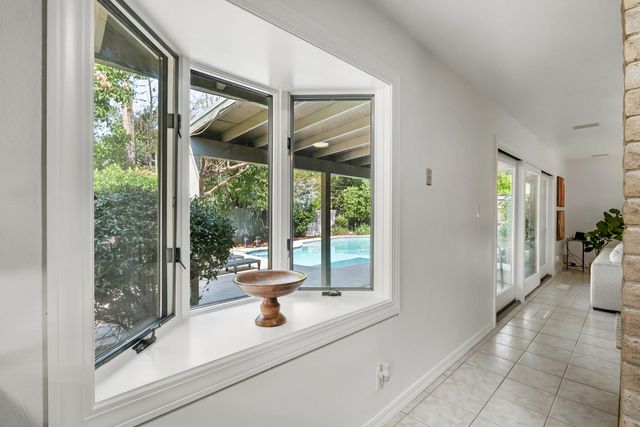 3241 Clairidge Way, Sacramento, CA 95821