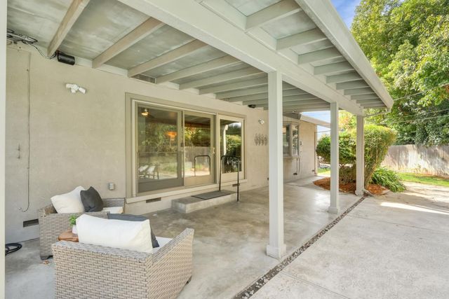 3241 Clairidge Way, Sacramento, CA 95821