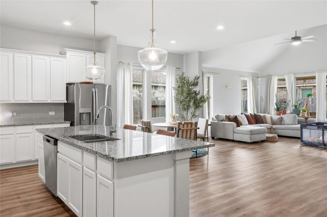 7530 Coral Lake Drive, Cypress, TX 77433