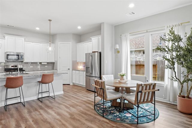 7530 Coral Lake Drive, Cypress, TX 77433