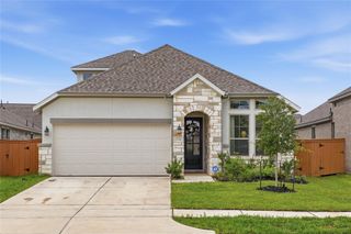 7530 Coral Lake Drive, Cypress, TX 77433