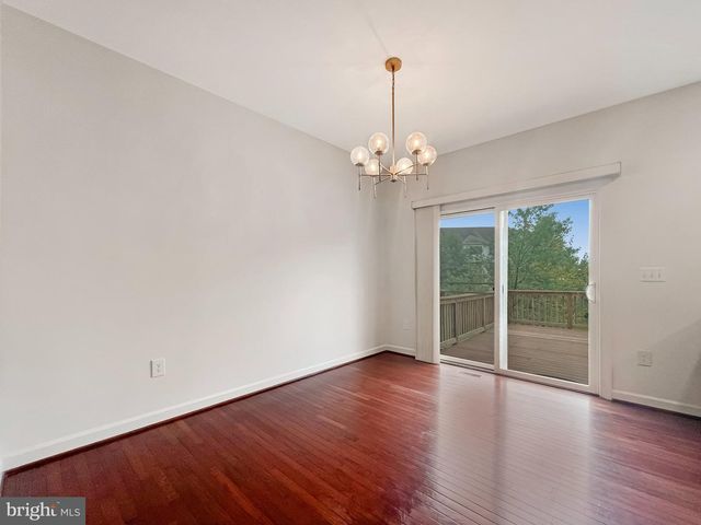 8173 MCCAULEY WAY, Lorton, VA 22079