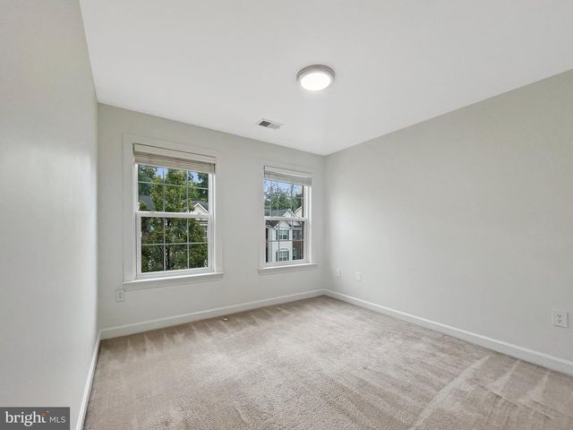 8173 MCCAULEY WAY, Lorton, VA 22079