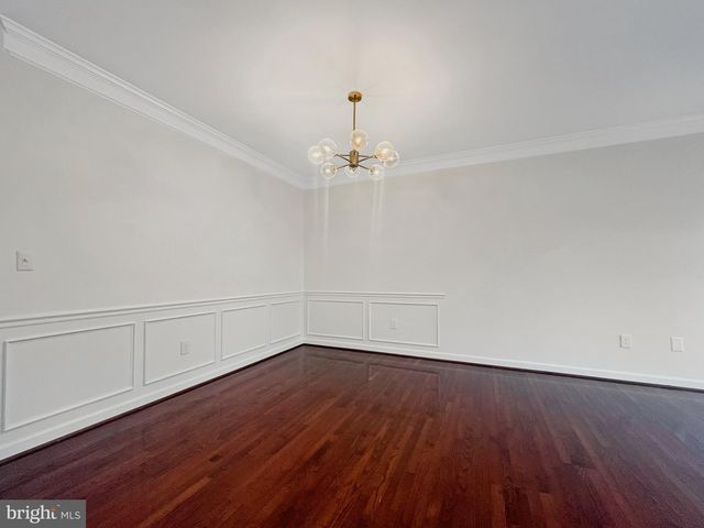 8173 MCCAULEY WAY, Lorton, VA 22079