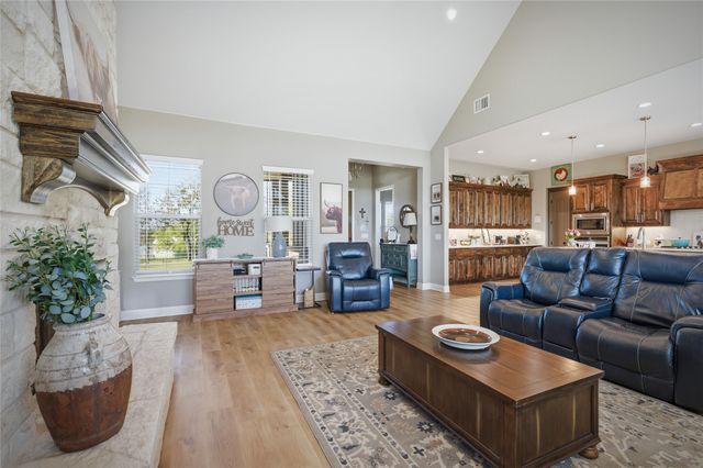 1065 Old Highway 6, Howe, TX 75459