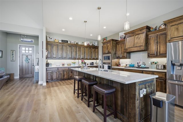 1065 Old Highway 6, Howe, TX 75459