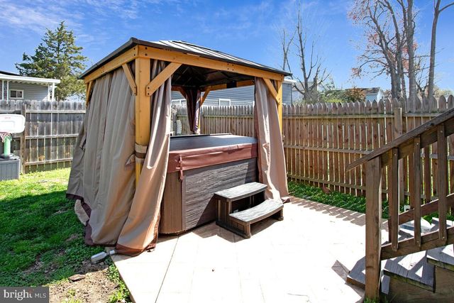 1615 RUXTON RD, Edgewater, MD 21037