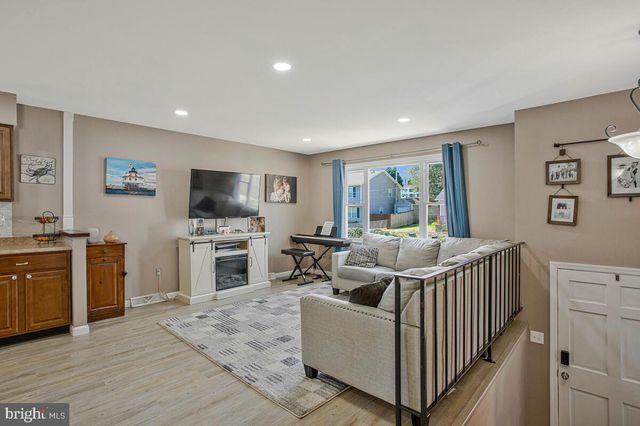 1615 RUXTON RD, Edgewater, MD 21037