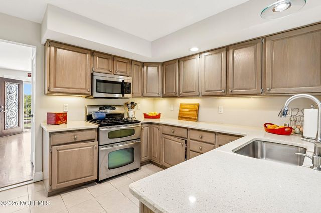 12 Nan Tone Court, Colts Neck, NJ 07722