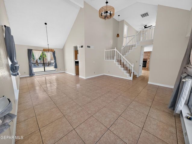 808 ROTTERDAM Way, El Paso, TX 79912