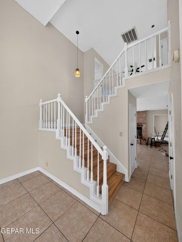 808 ROTTERDAM Way, El Paso, TX 79912