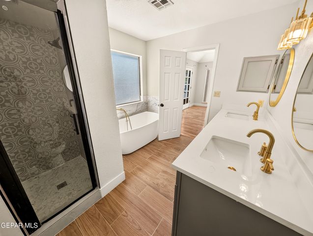 808 ROTTERDAM Way, El Paso, TX 79912
