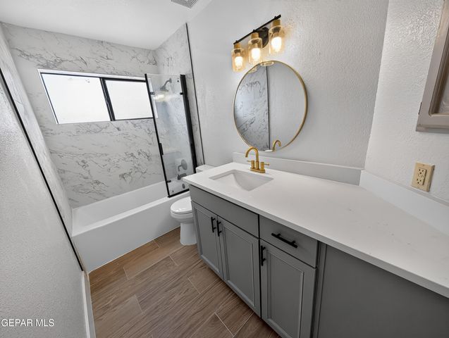 808 ROTTERDAM Way, El Paso, TX 79912