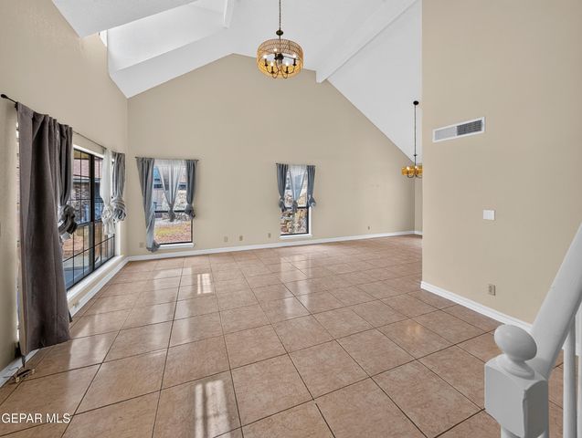 808 ROTTERDAM Way, El Paso, TX 79912