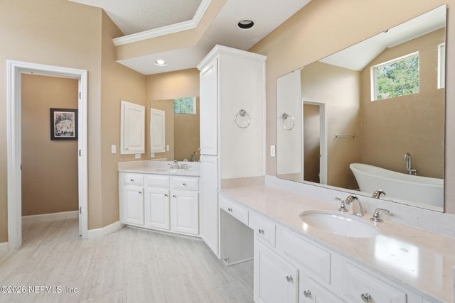 8551 HEATHER RUN Drive N, Jacksonville, FL 32256