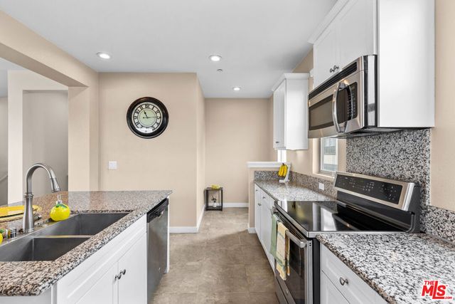 15812 Santa Ana Avenue 1, Bellflower, CA 90706