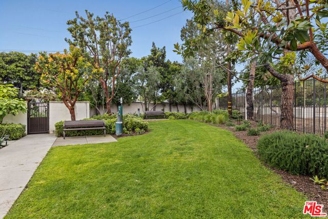 15812 Santa Ana Avenue 1, Bellflower, CA 90706