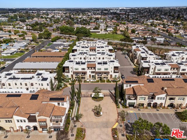 15812 Santa Ana Avenue 1, Bellflower, CA 90706