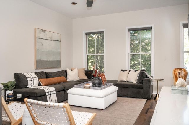 419 E Thirteenth Street, Cincinnati, OH 45202