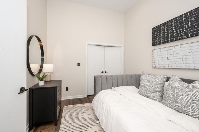 419 E Thirteenth Street, Cincinnati, OH 45202