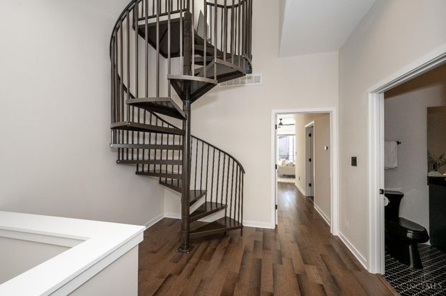 419 E Thirteenth Street, Cincinnati, OH 45202