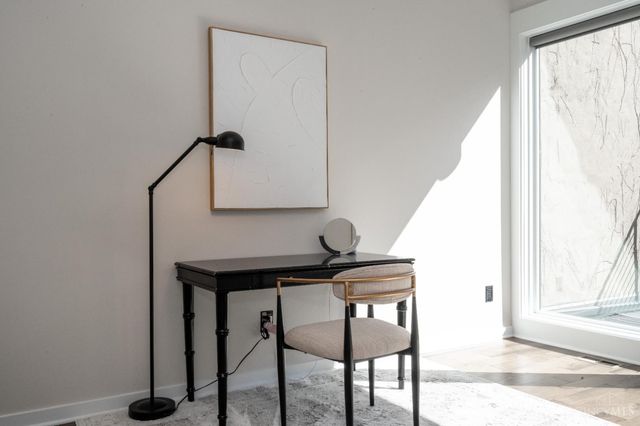 419 E Thirteenth Street, Cincinnati, OH 45202