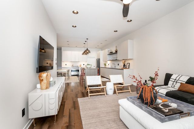 419 E Thirteenth Street, Cincinnati, OH 45202