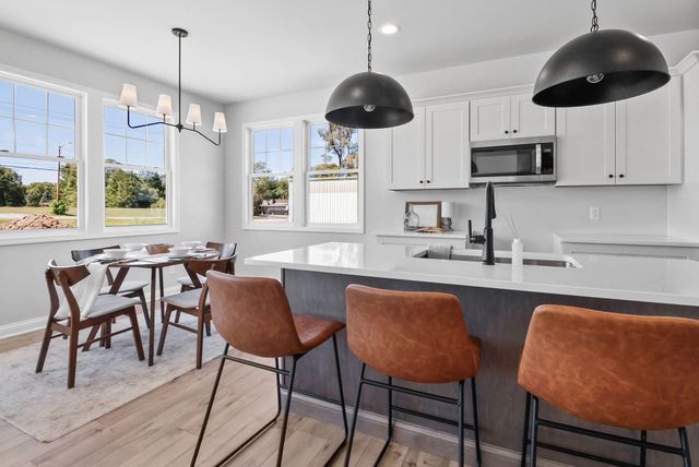 283 Apple Grove Lane, Valparaiso, IN 46385