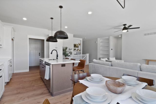 283 Apple Grove Lane, Valparaiso, IN 46385