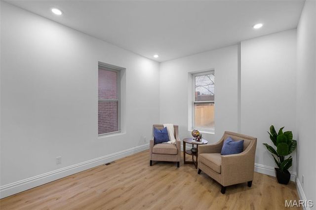 6823 Minnesota Avenue, St Louis, MO 63111