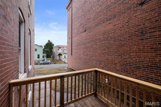 6823 Minnesota Avenue, St Louis, MO 63111