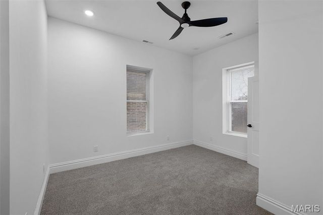 6823 Minnesota Avenue, St Louis, MO 63111