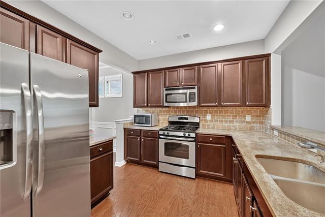 369 Privet Circle, Suwanee, GA 30024