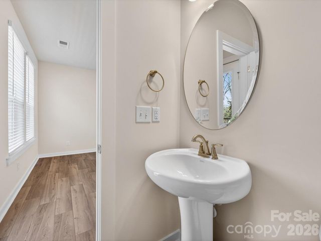 1515 Lithium Lane, Charlotte, NC 28211