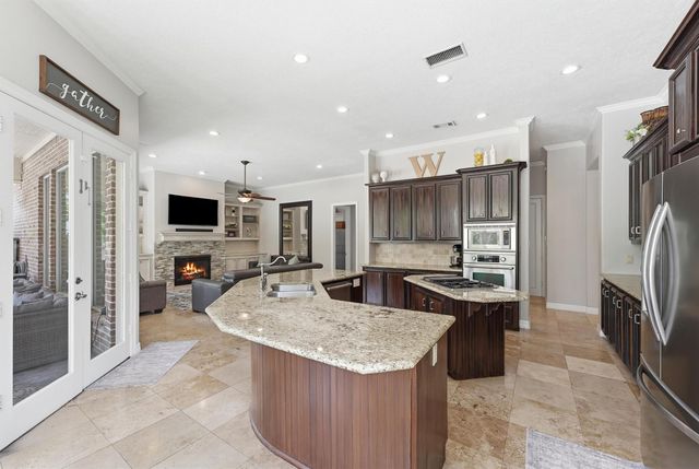 2506 Fall Orchard Court, Kingwood, TX 77345