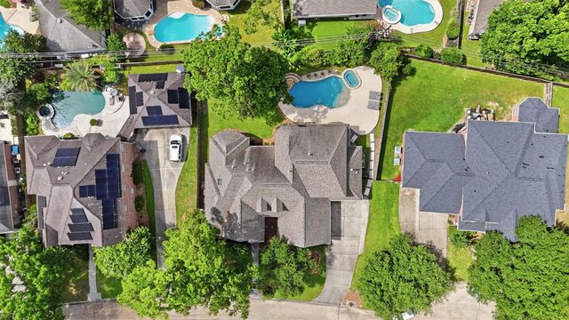 2506 Fall Orchard Court, Kingwood, TX 77345