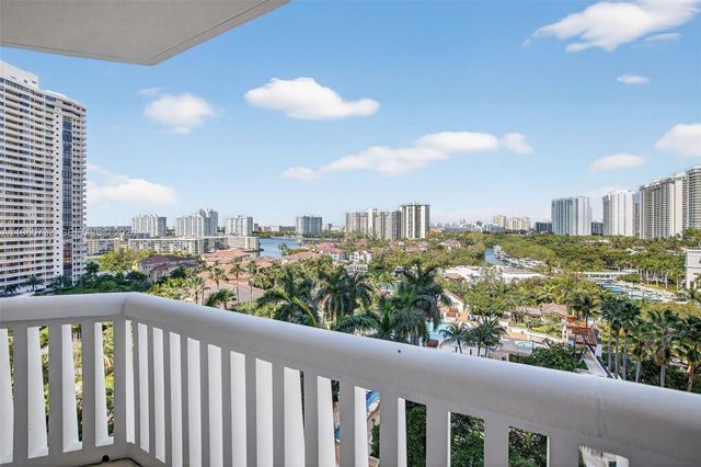 2000 Island Boulevard 1109, Aventura, FL 33160