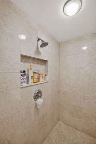 2000 Island Boulevard 1109, Aventura, FL 33160