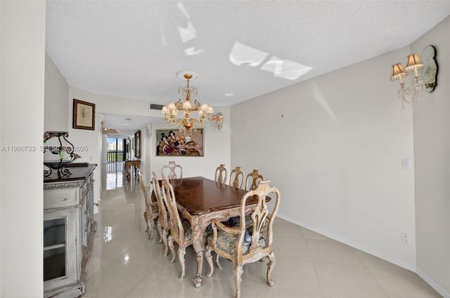 2000 Island Boulevard 1109, Aventura, FL 33160