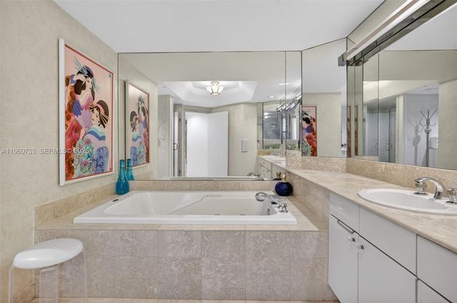2000 Island Boulevard 1109, Aventura, FL 33160
