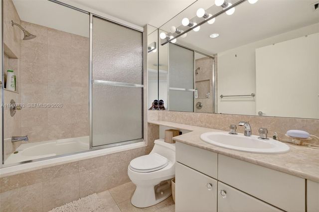 2000 Island Boulevard 1109, Aventura, FL 33160