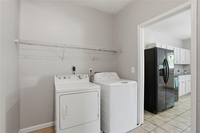 1070 Mayson Turner Road NW, Atlanta, GA 30314