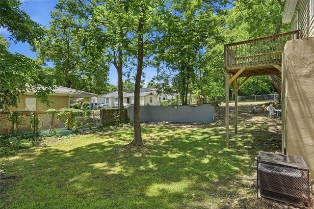 1070 Mayson Turner Road NW, Atlanta, GA 30314