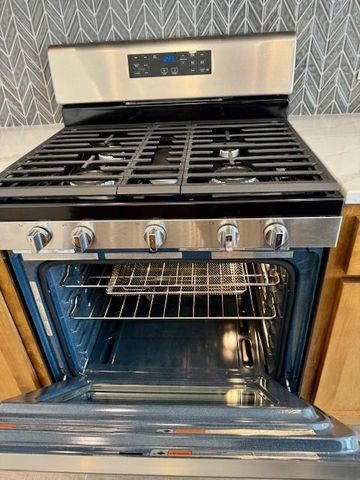 10516 NW 32nd Street, Yukon, OK 73099