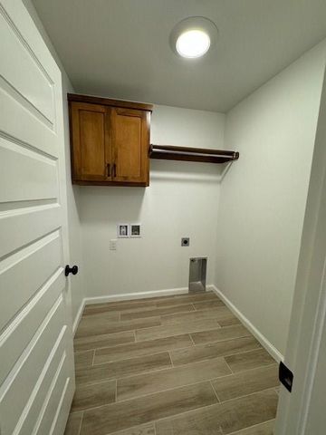 10516 NW 32nd Street, Yukon, OK 73099