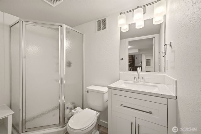 748 S Kenyon Street, Seattle, WA 98108