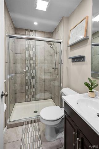 1640 Flordawn Drive, Florissant, MO 63031