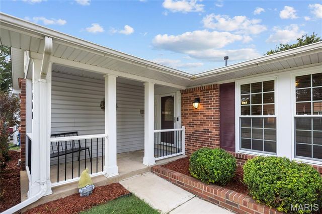 1640 Flordawn Drive, Florissant, MO 63031