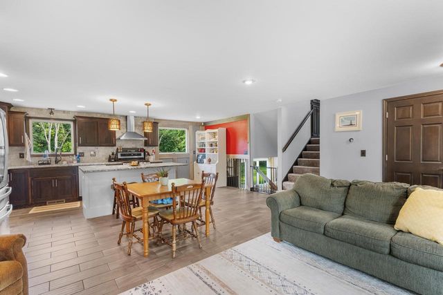 1218 PLATEAU HEIGHTS ROAD, Green Bay, WI 54313